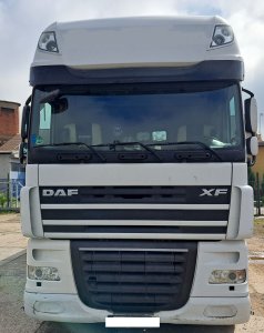 Tahač DAF XF105 SSC460
